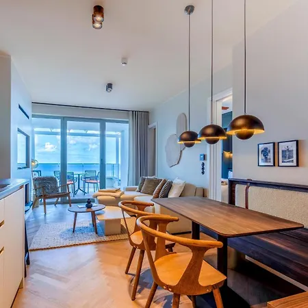Shoreline Meerblick Apartament